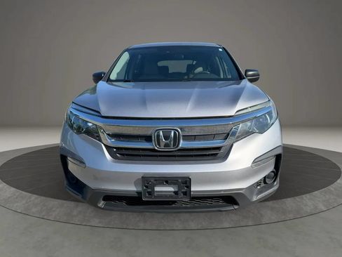 Used 2019 Honda Pilot LX image 2