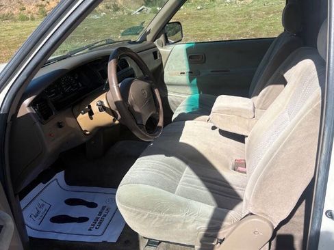 Used 1998 Toyota T100 SR5 image 15