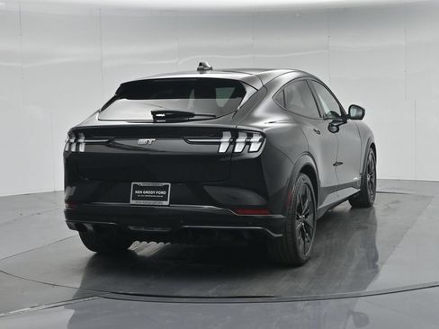 Certified 2025 Ford Mustang Mach-E GT AWD/4WD image 57