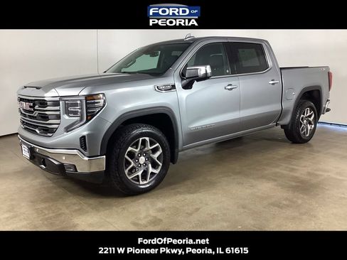 Used 2023 GMC Sierra 1500 SLT w/ SLT Convenience Package AWD/4WD image 1