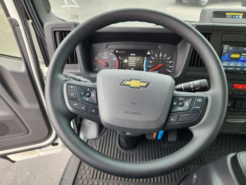 New 2025 Chevrolet Low Cab Forward 5500 XD RWD image 9