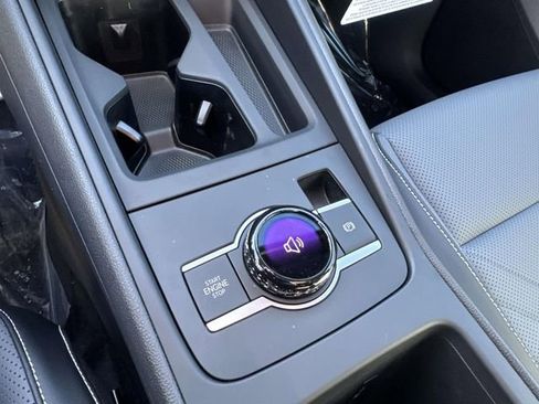 New 2026 Volkswagen Tiguan SE R-Line image 24