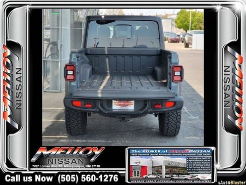 Used 2024 Jeep Gladiator Rubicon w/ Technology Group image 22