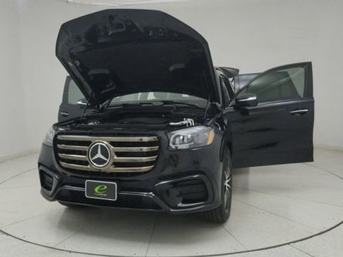 Used 2025 Mercedes-Benz GLS 450 GLS 450 image 82