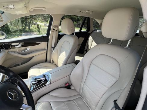 Used 2016 Mercedes-Benz GLC 300 image 36