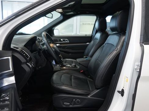 Used 2017 Ford Explorer Limited w/ Equipment Group 301A image 20
