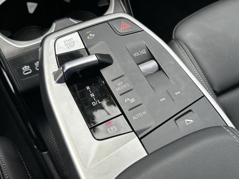 Certified 2025 BMW X2 xDrive28i AWD/4WD image 26
