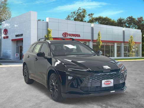 New 2026 Toyota Crown Signia w/ Advanced Technology Package AWD/4WD image 1