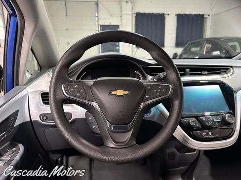 Used 2018 Chevrolet Bolt LT FWD image 36