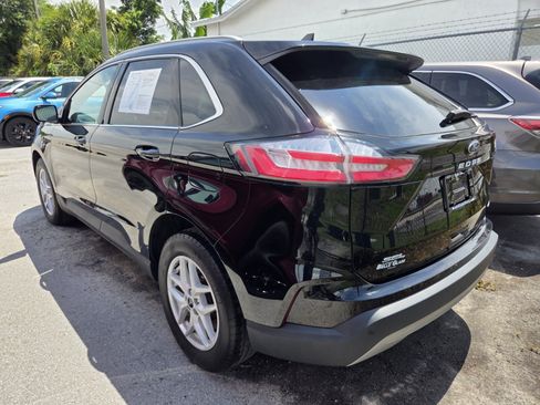 Used 2023 Ford Edge SEL w/ Convenience Package AWD/4WD image 2