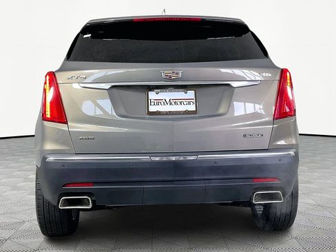 Used 2017 Cadillac XT5 Premium Luxury image 7