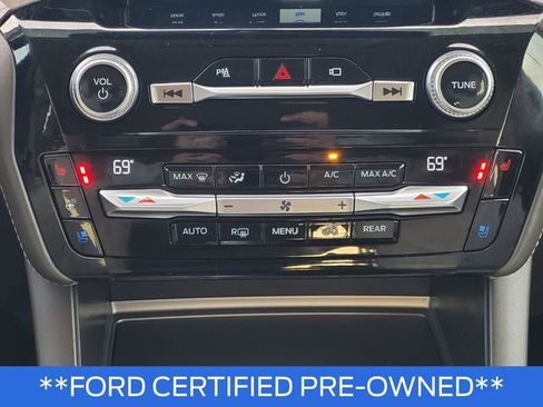 Certified 2021 Ford Explorer Platinum w/ Equipment Group 601A image 25
