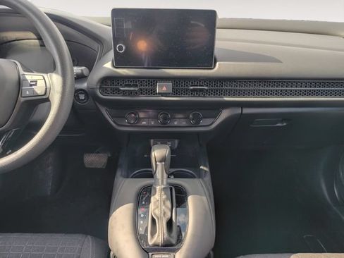 Used 2026 Honda HR-V LX image 11
