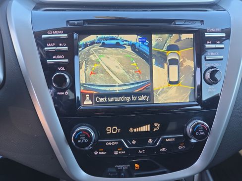 Used 2018 Nissan Murano Platinum image 25