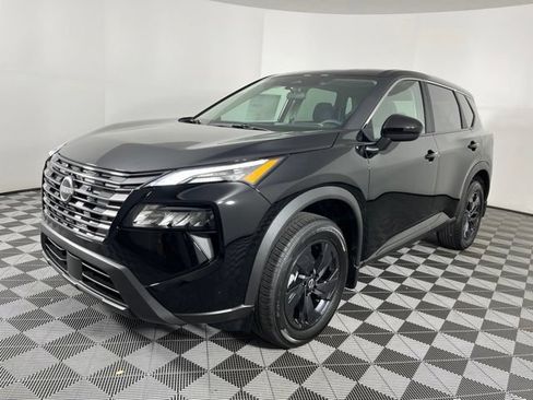 New 2026 Nissan Rogue SV w/ Cold Weather Package FWD image 6