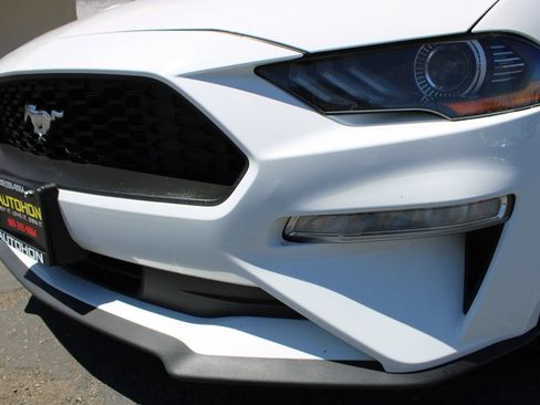 Used 2022 Ford Mustang Premium RWD image 4