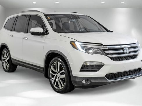 Used 2018 Honda Pilot Elite image 6