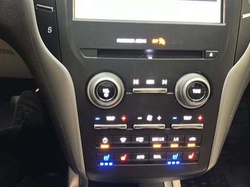 Used 2017 Lincoln MKC Reserve AWD/4WD image 33