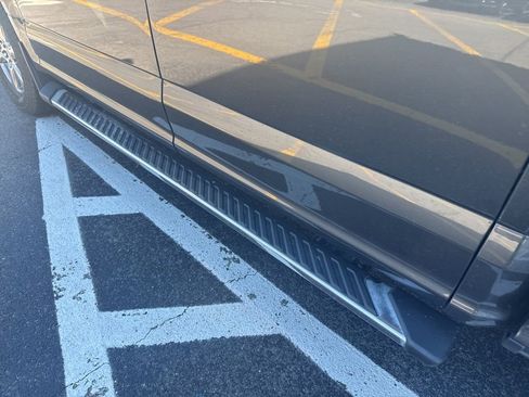 Used 2019 Ford F150 XLT w/ Equipment Group 302A Luxury image 9