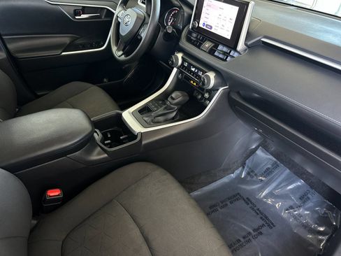Used 2023 Toyota RAV4 XLE w/ Convenience Package AWD/4WD image 15