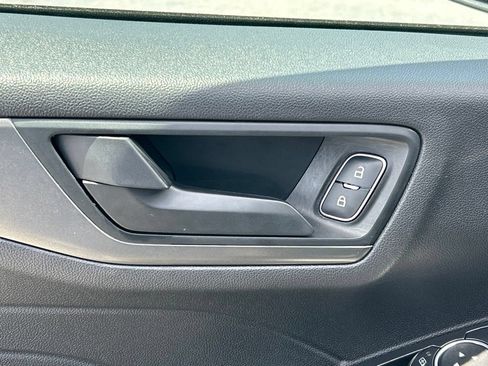 Used 2025 Ford Escape Active FWD image 17