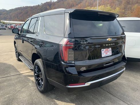 New 2026 Chevrolet Tahoe LS image 4