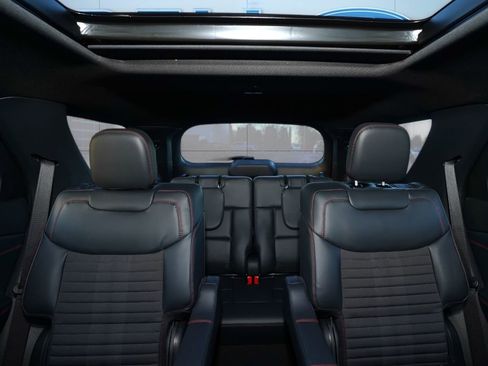 New 2026 Ford Explorer ST-Line w/ ST-Line Street Pack AWD/4WD image 24