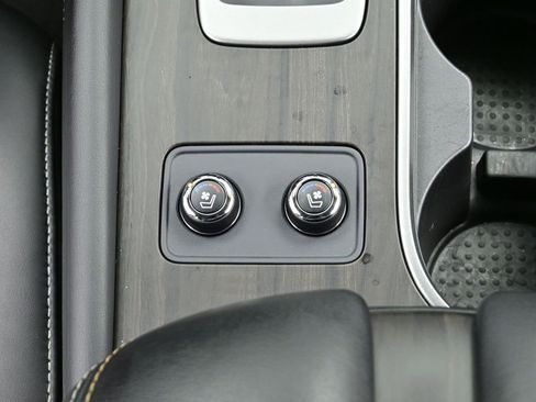 Used 2023 Nissan Murano Platinum image 8