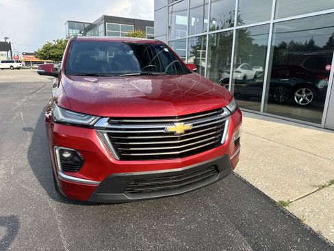 Used 2023 Chevrolet Traverse High Country FWD image 22