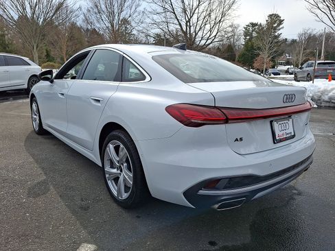 Used 2025 Audi A5 2.0T Premium w/ Convenience Package image 4