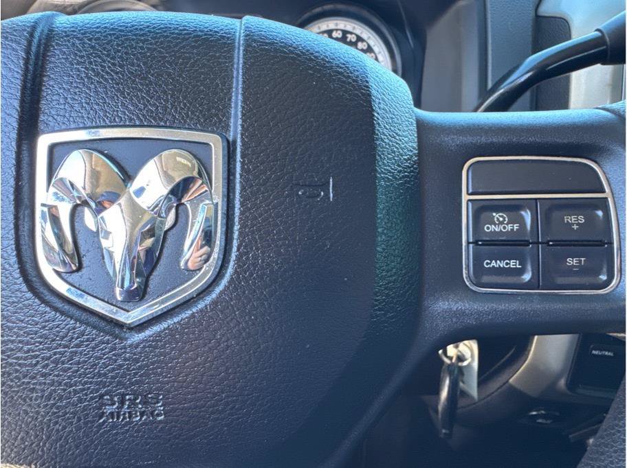 Used 2014 RAM 2500 SLT AWD/4WD image 32
