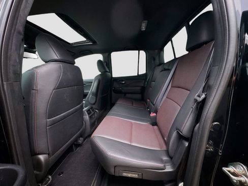 Used 2017 Honda Ridgeline Black Edition image 30