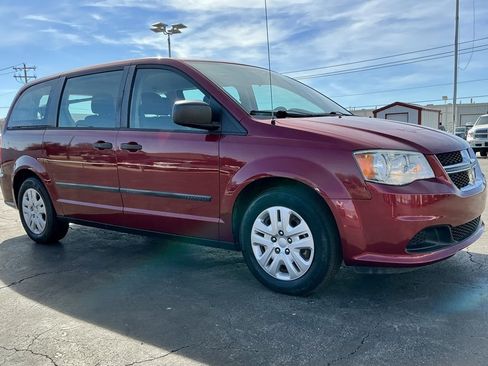 Used 2015 Dodge Grand Caravan American Value Package image 6