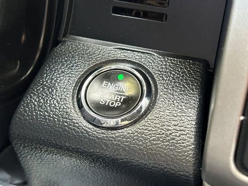 Used 2022 Ford F250 Lariat w/ Lariat Ultimate Package image 25