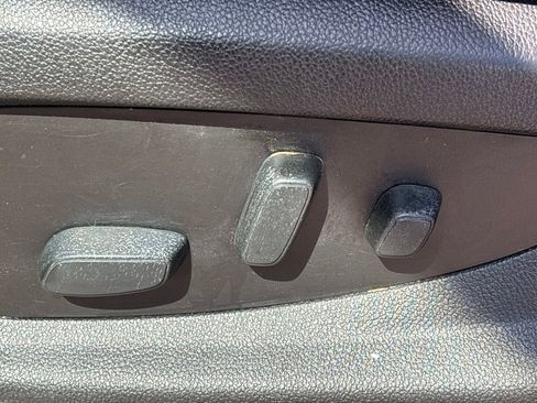 Used 2018 GMC Sierra 1500 SLE w/ SLE Value Package image 8