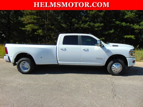 New 2026 RAM 3500 Laramie image 12