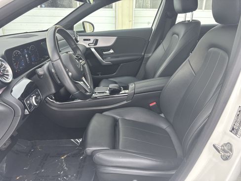 Used 2022 Mercedes-Benz A 220 4MATIC image 15