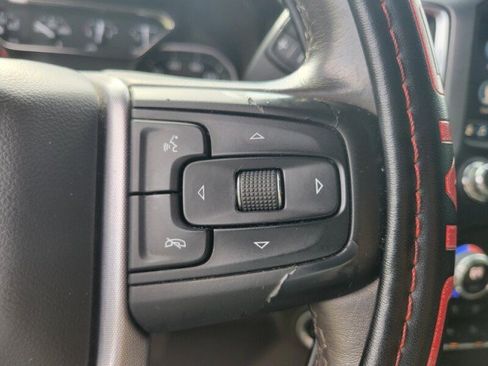 Used 2021 GMC Sierra 1500 SLT w/ SLT Premium Plus Package AWD/4WD image 13