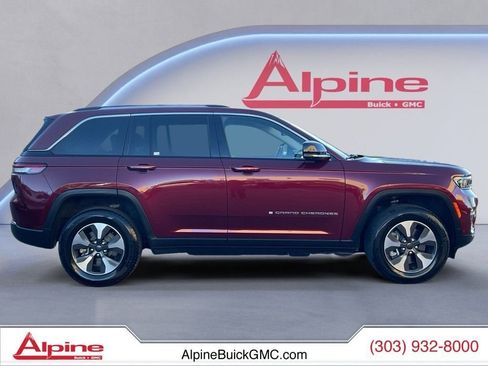 Used 2022 Jeep Grand Cherokee Limited w/ Luxury Tech Group II image 6