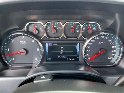 Used 2018 GMC Sierra 1500 SLT w/ Enhanced Driver Alert Package RWD image 25