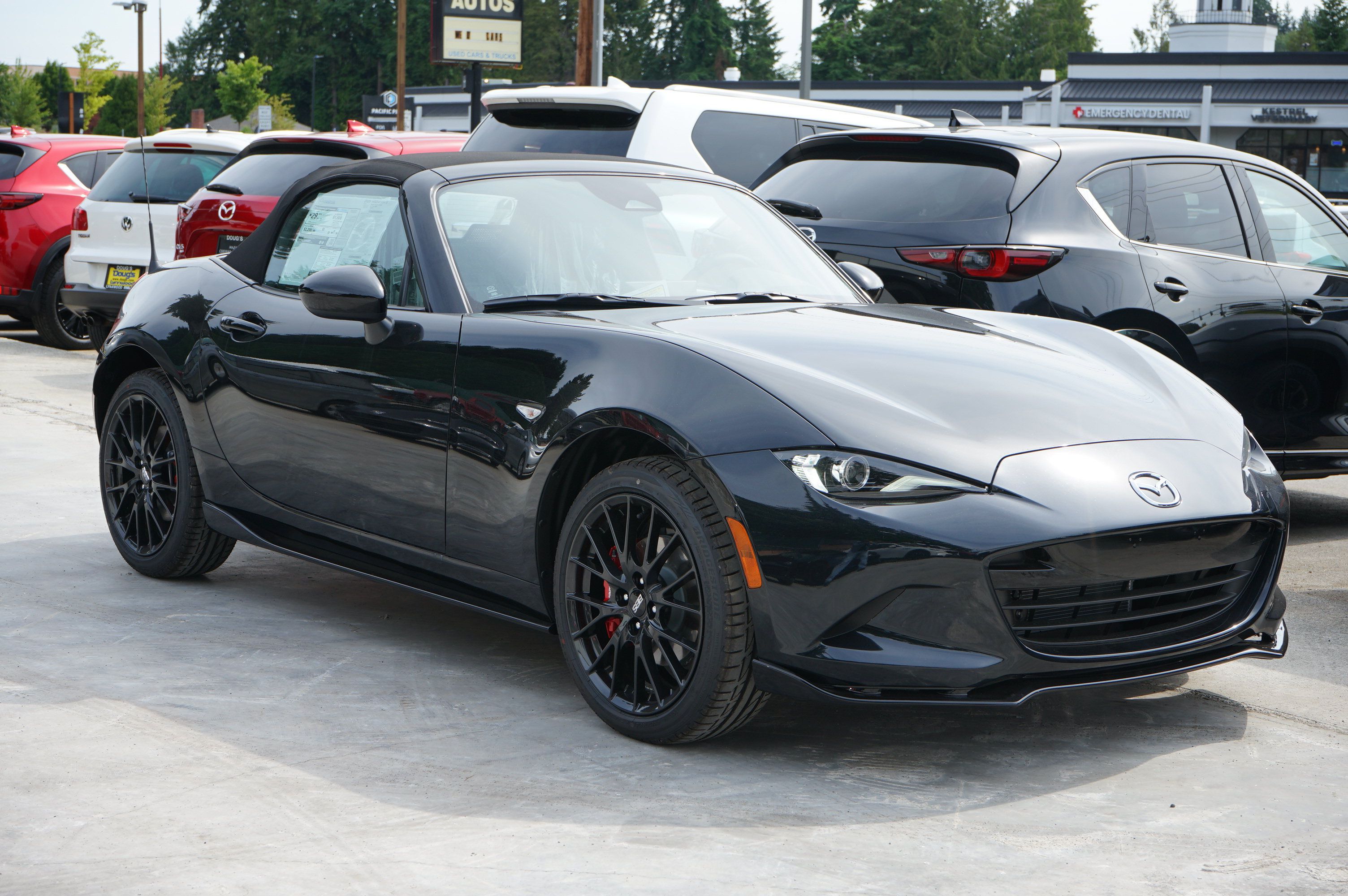 New 2026 MAZDA MX-5 Miata Club w/ Interior Package RWD image 8