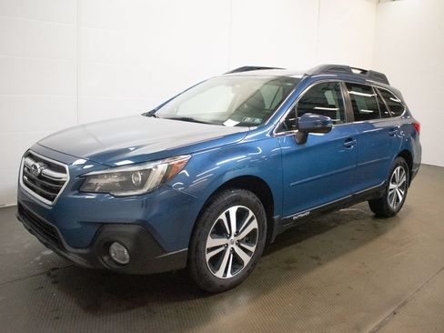 Used 2019 Subaru Outback 2.5i Limited w/ Popular Package #2 AWD/4WD image 8