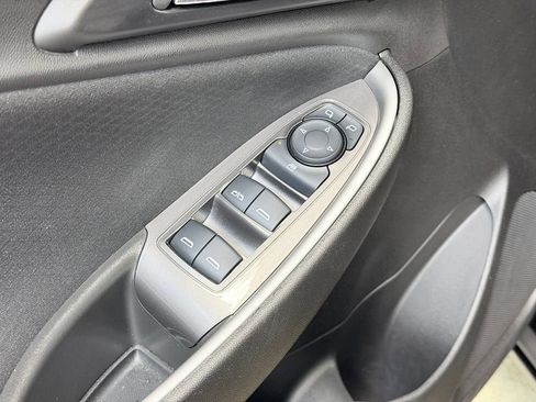 Used 2025 Chevrolet Malibu LT w/ Midnight Edition FWD image 10