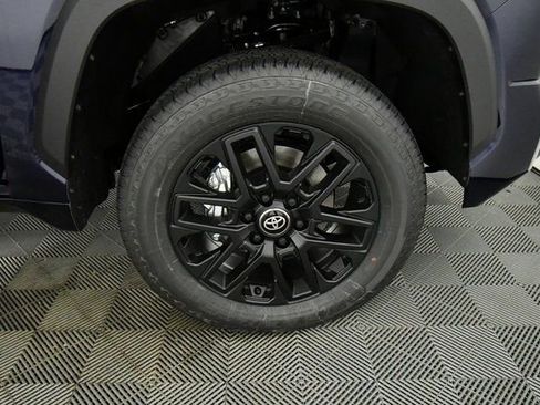 New 2026 Toyota Tundra Limited AWD/4WD image 17