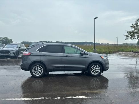 Used 2022 Ford Edge SEL w/ Convenience Package AWD/4WD image 7
