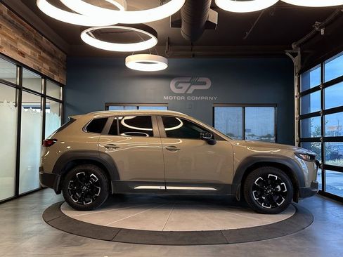 Used 2023 MAZDA CX-50 Meridian Edition w/ Apex Package image 2