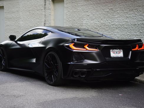 Used 2023 Chevrolet Corvette Stingray Preferred Cpe w/ Z51 Performance Package RWD image 5
