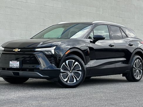 Used 2026 Chevrolet Blazer EV LT FWD image 8