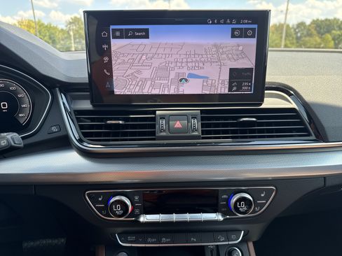 Used 2024 Audi Q5 2.0T Premium Plus AWD/4WD image 12