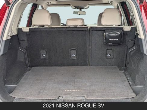 Certified 2021 Nissan Rogue SV w/ Premium Package FWD image 24